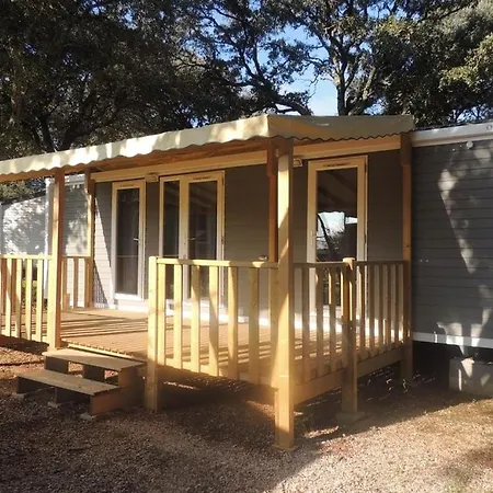 Camping Domaine De Gajan Boisseron