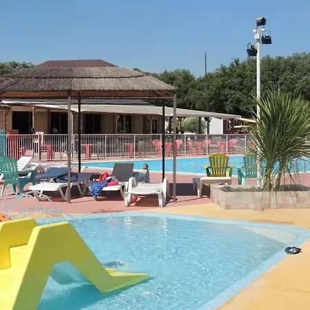 Domaine De Gajan Camping *